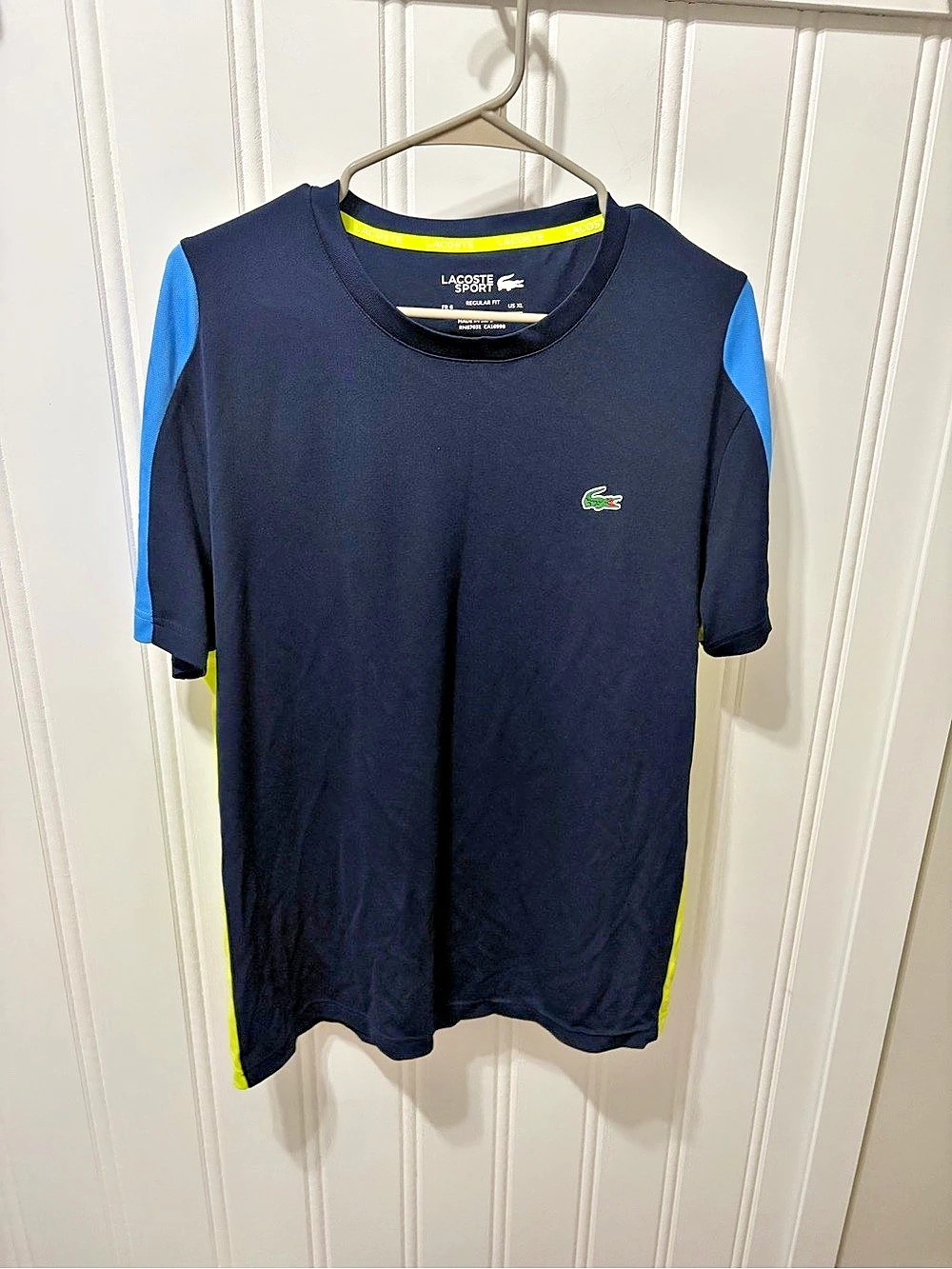 Lacoste Sport Men's Crocodile Print Tennis T-Shirt - US XL / FR 6 Navy/Blue/Volt